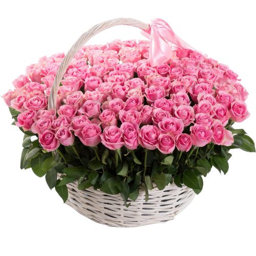 Цветы в корзине «Розовый рай»