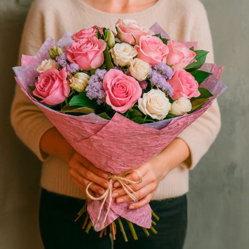 Букет цветов «Розовый трепет»