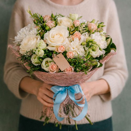 Цветочный букет «Элегантный шик»